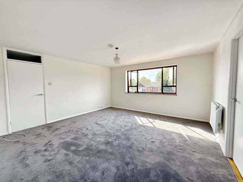 Lounge- click for photo gallery